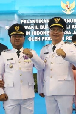 Resmi Dilantik Presiden, Bupati dan Wakil Bupati Gresik Siap Wujudkan ‘Gresik Baru Lebih Maju’